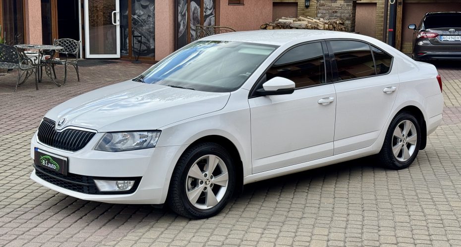 Skoda Octavia 2015p продається за 11 000$ 