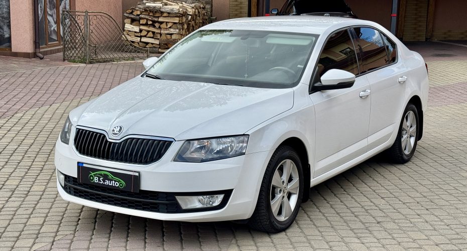 Skoda Octavia 2015p продається за 11 000$ 