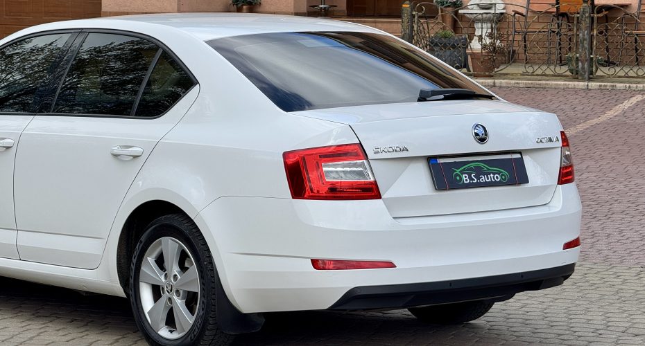Skoda Octavia 2015p продається за 11 000$ 