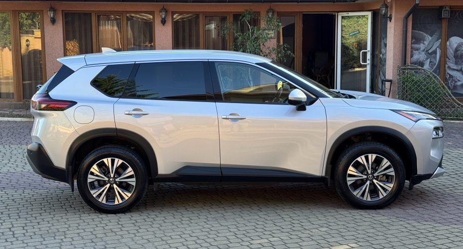 Nissan Rogue SV 2021 продається за Продано