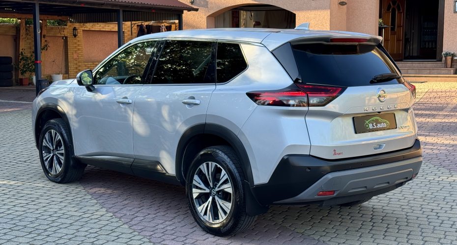 Nissan Rogue SV 2021 продається за Продано