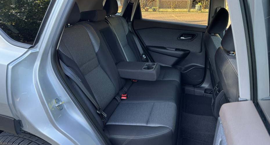Nissan Rogue SV 2021 продається за Продано