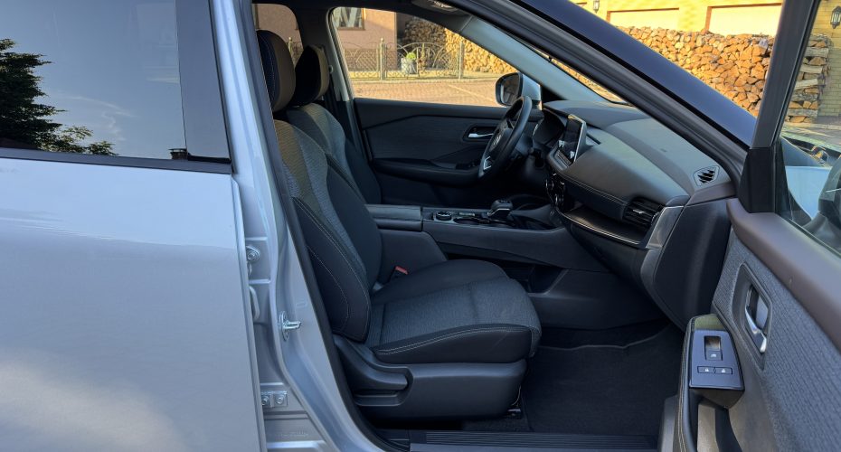 Nissan Rogue SV 2021 продається за Продано