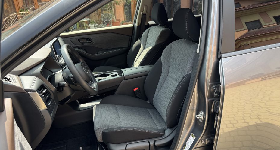 Nissan Rogue S 2021 продається за Продано