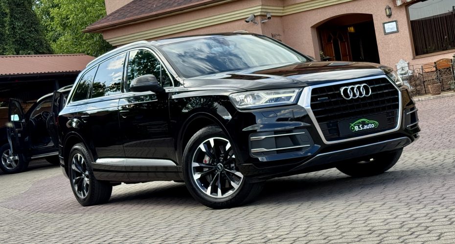 Audi Q7 2016р продається за 25 900 $