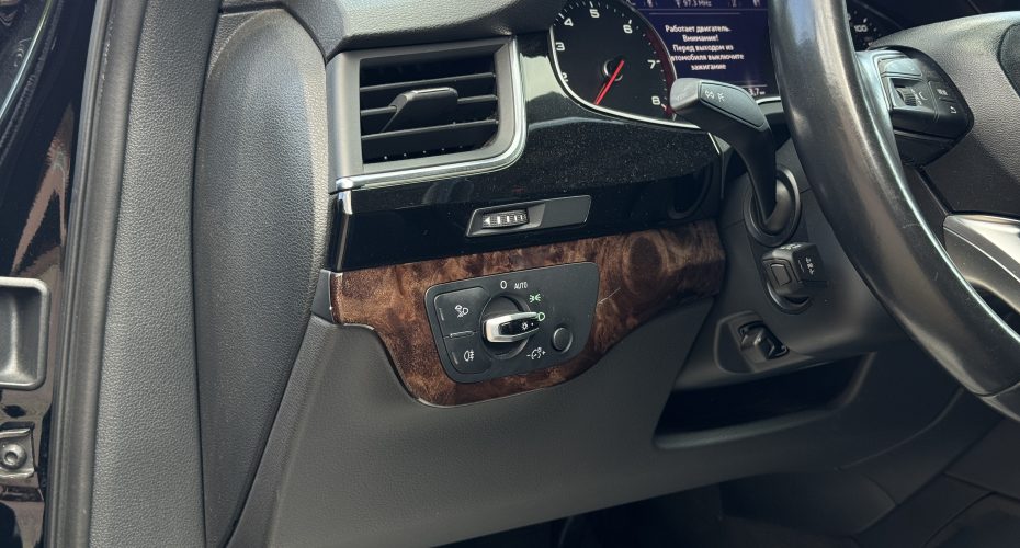 Audi Q7 2016р продається за 25 900 $