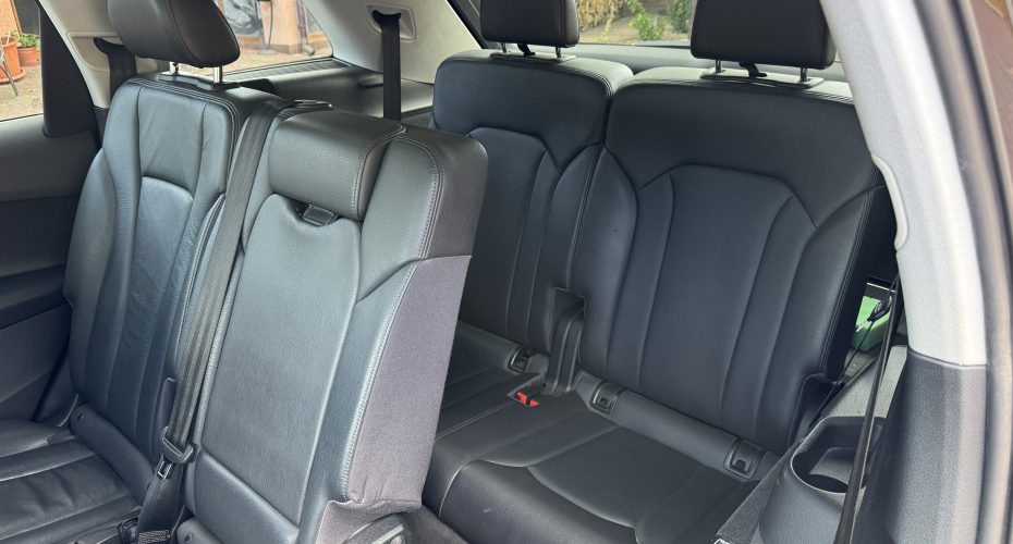 Audi Q7 2016р продається за 25 900 $