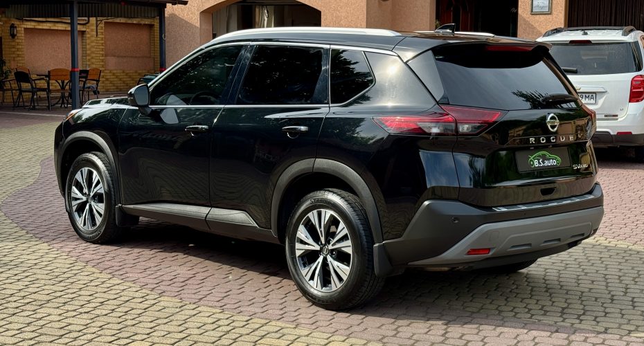 Nissan Rogue SV 2022 продається за Продано
