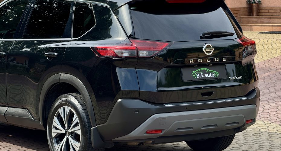 Nissan Rogue SV 2022 продається за Продано