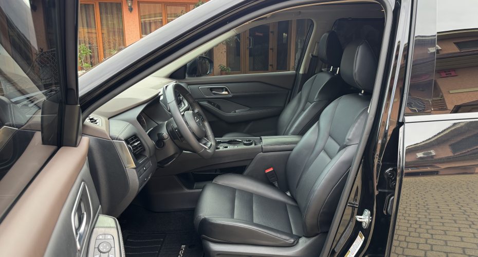 Nissan Rogue SV 2022 продається за Продано
