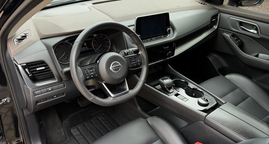 Nissan Rogue SV 2022 продається за Продано