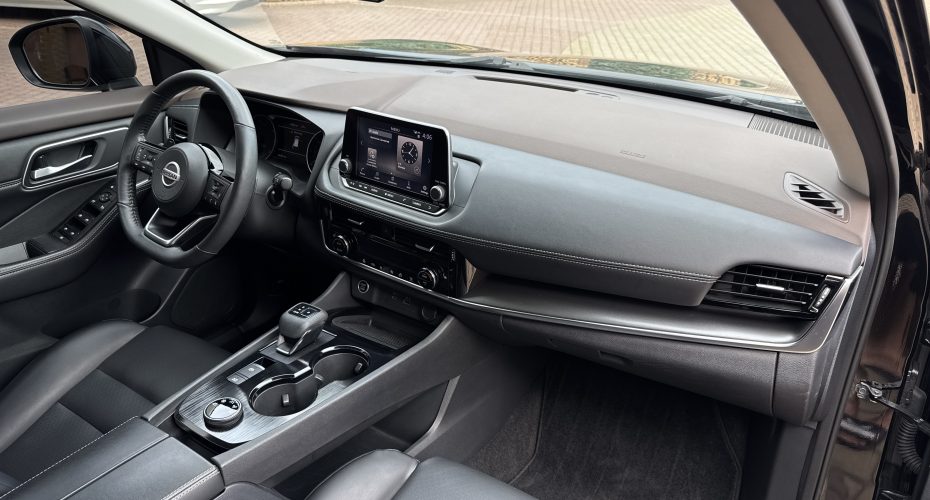 Nissan Rogue SV 2022 продається за Продано