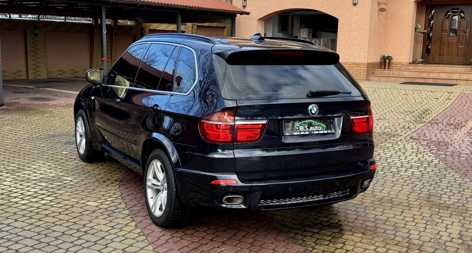 BMW X5 2013р продається за 18 990$