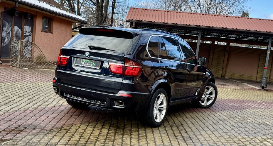 BMW X5 2013р продається за 18 990$