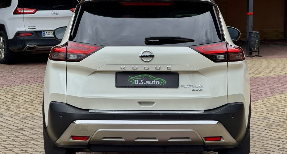 Nissan Rogue Platinum 2021р продається за Продано