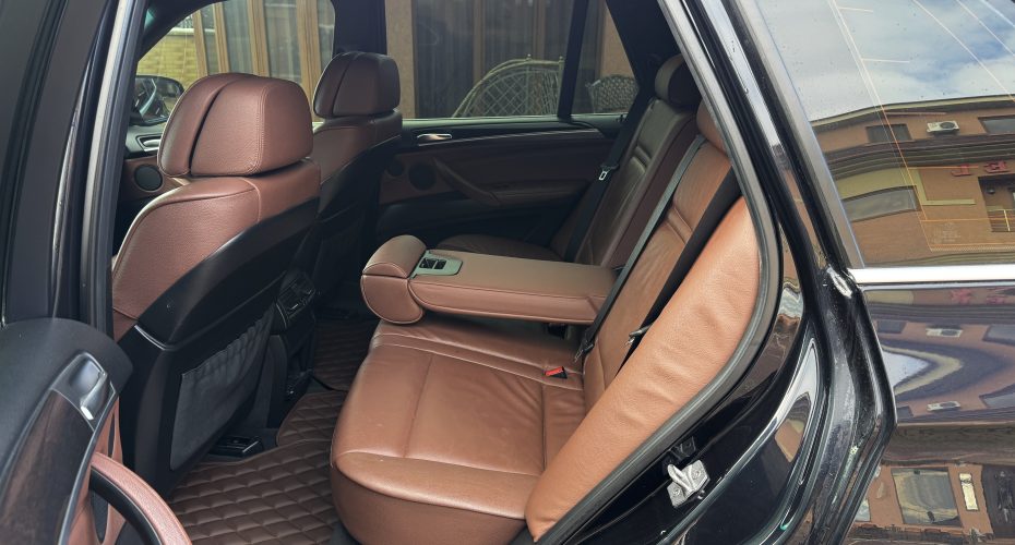 BMW X5 2013р продається за 18 990$