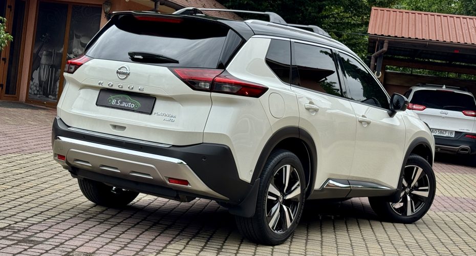 Nissan Rogue Platinum 2021р продається за Продано