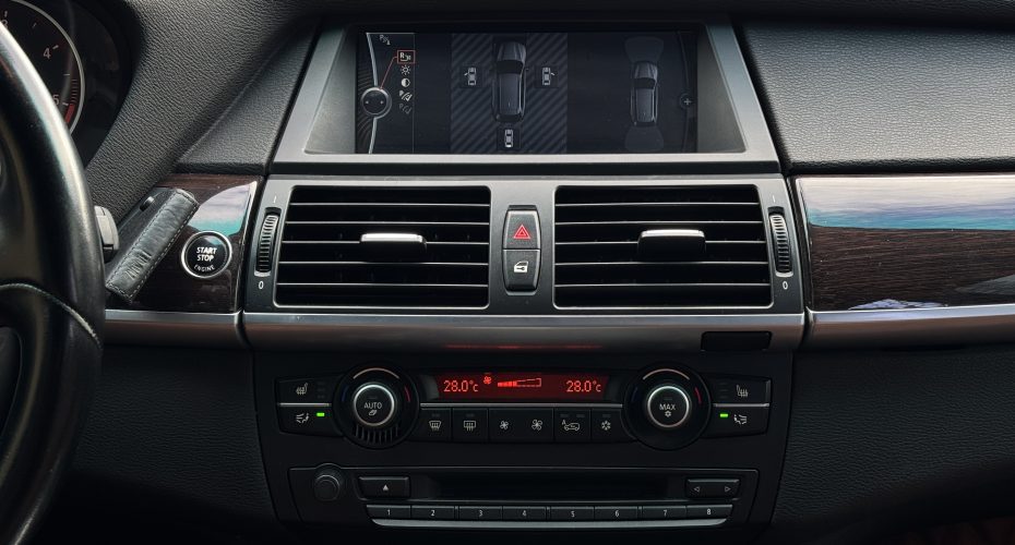 BMW X5 2013р продається за 18 990$