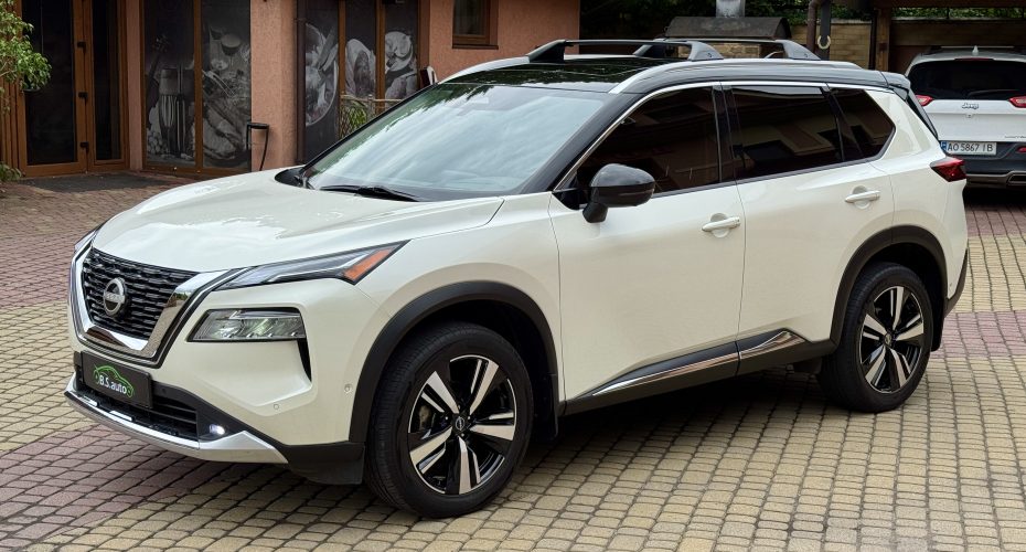 Nissan Rogue Platinum 2021р продається за Продано