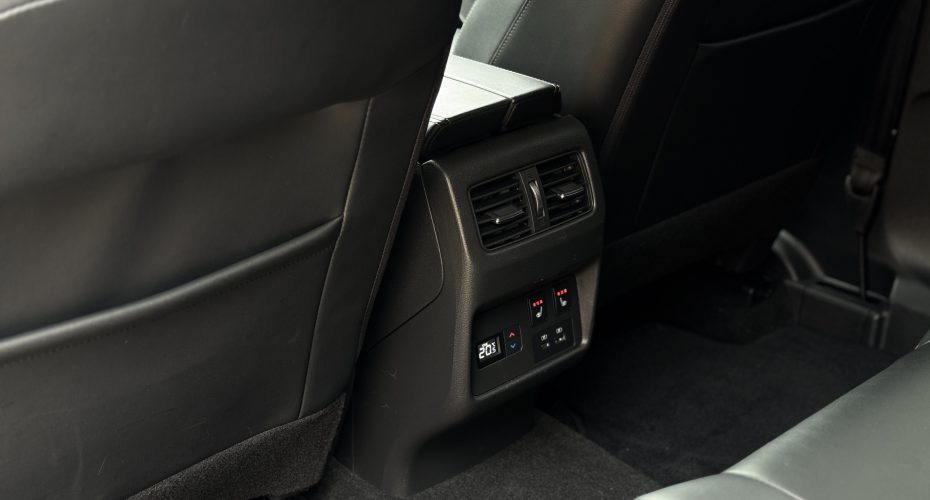Nissan Rogue Platinum 2021р продається за Продано