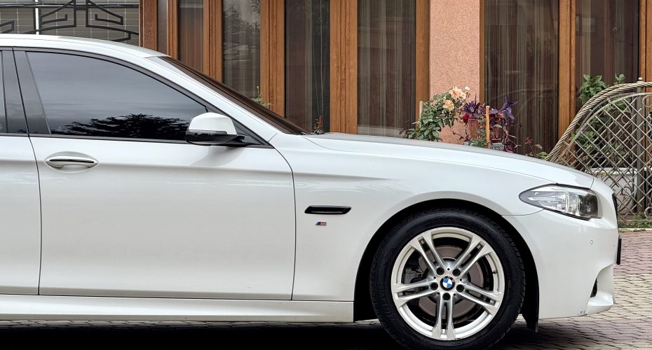 BMW 5 Series 2015 продається за 19 999$