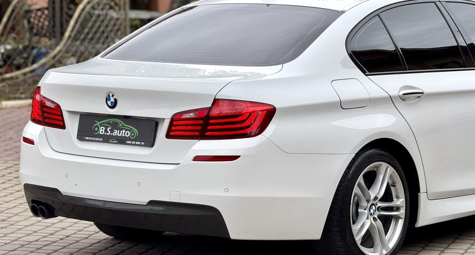 BMW 5 Series 2015 продається за 19 999$