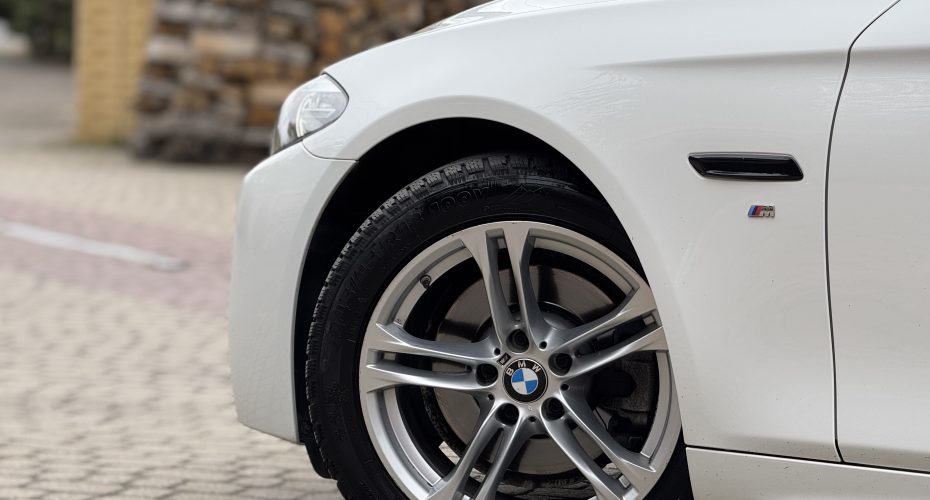 BMW 5 Series 2015 продається за 19 999$