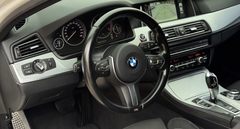 BMW 5 Series 2015 продається за 19 999$