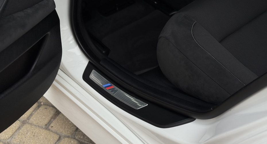 BMW 5 Series 2015 продається за 19 999$
