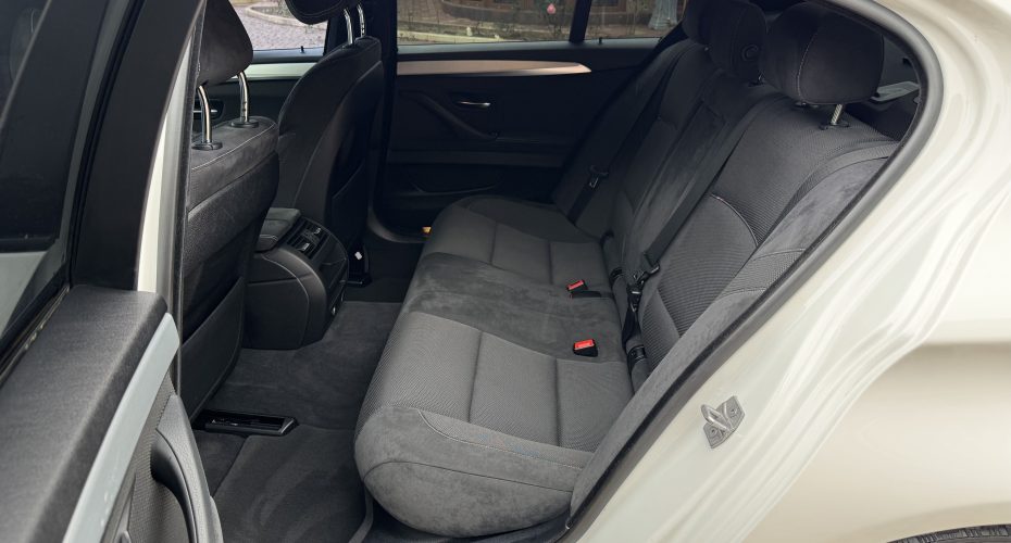 BMW 5 Series 2015 продається за 19 999$