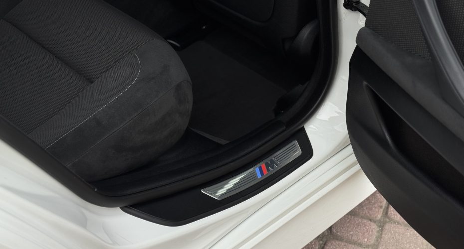 BMW 5 Series 2015 продається за 19 999$