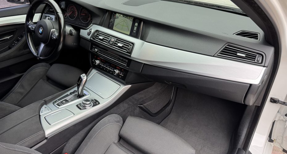 BMW 5 Series 2015 продається за 19 999$