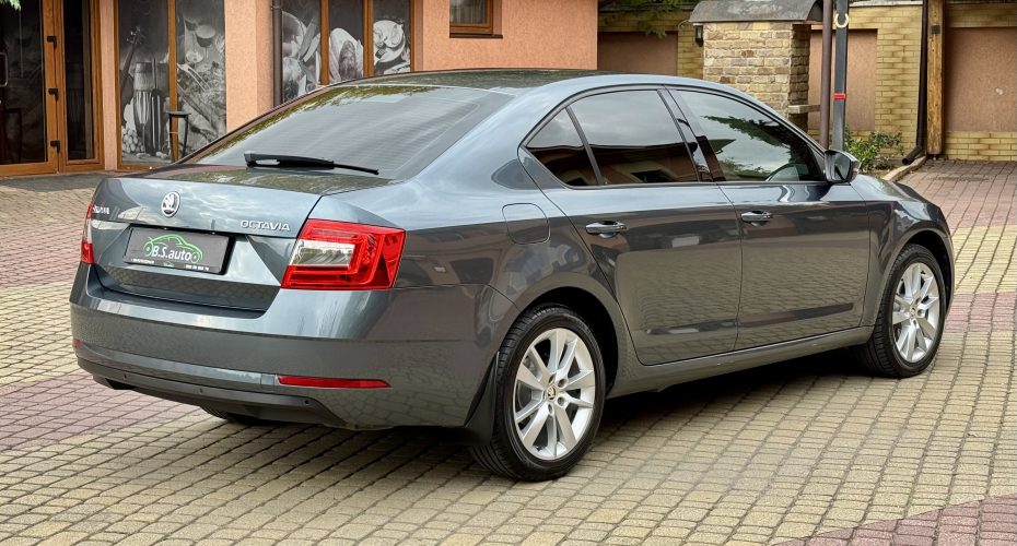 Skoda Octavia А7 2019р продається за 17 500 $