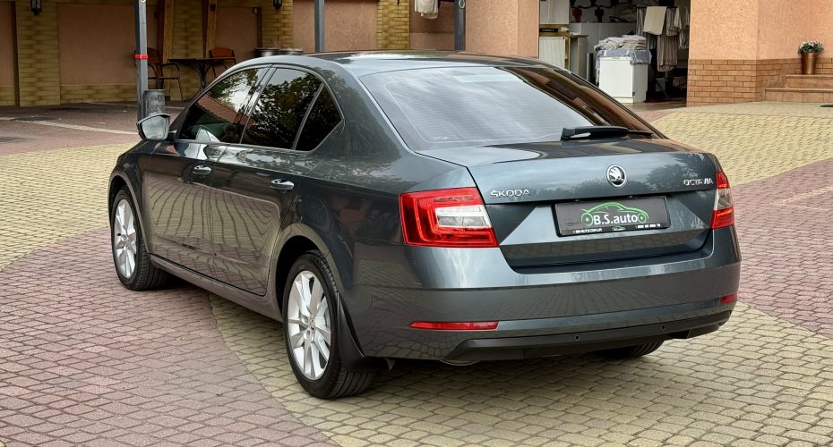 Skoda Octavia А7 2019р продається за 17 500 $