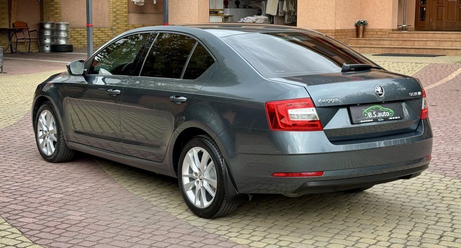 Skoda Octavia А7 2019р продається за 17 500 $