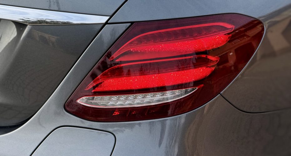 Mercedes-benz E300d 2019 р продається за 42.000 $