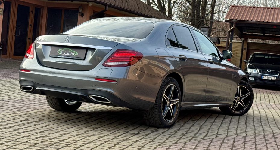 Mercedes-benz E300d 2019 р продається за 42.000 $