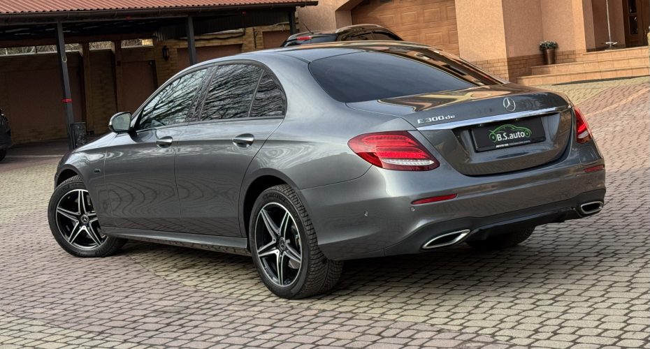 Mercedes-benz E300d 2019 р продається за 42.000 $
