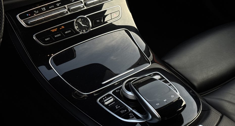 Mercedes-benz E300d 2019 р продається за 42.000 $