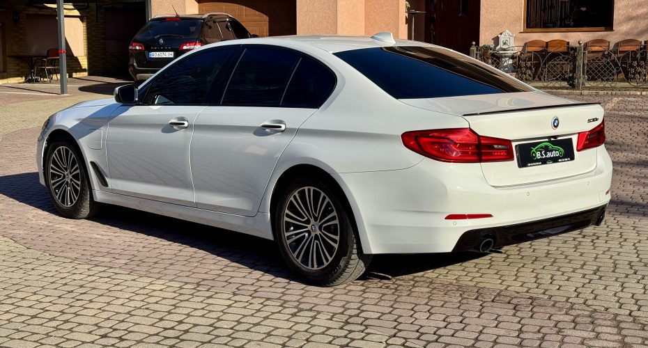 BMW G-30 5-series 2018р продається за 23.500