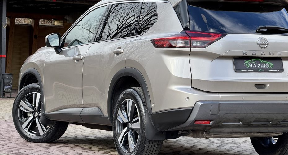 Nissan Rogue 2024 р продається за 27 900 $