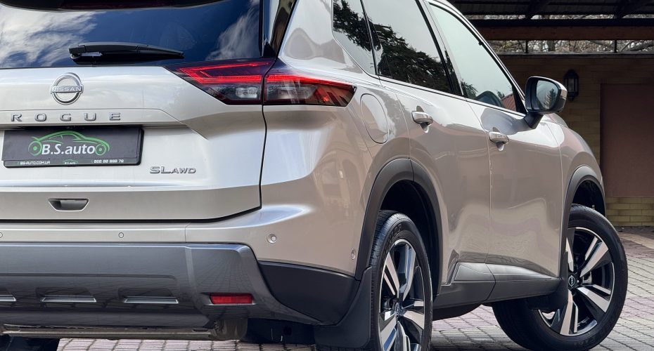Nissan Rogue 2024 р продається за 27 900 $