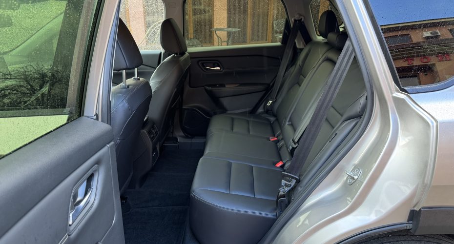 Nissan Rogue 2024 р продається за 27 900 $