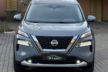 Nissan Rogue Platinum 2023 р photo