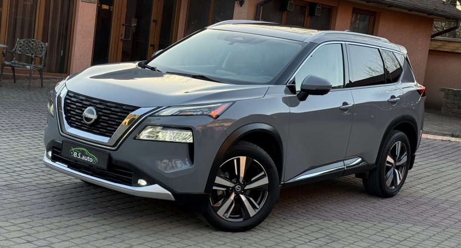 Nissan Rogue Platinum 2023 р продається за 27 800 $