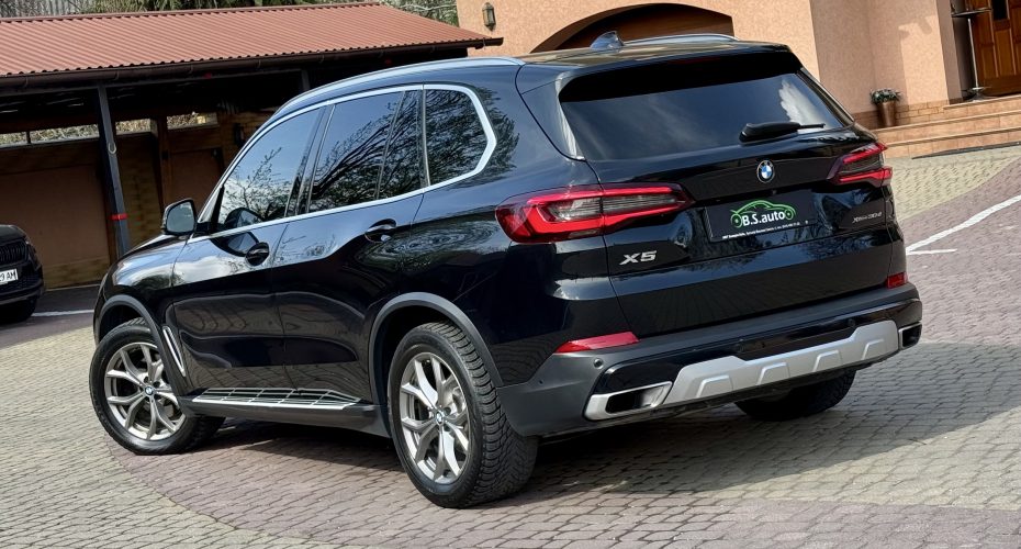 BMW X5 2020 р продається за 49 999 $