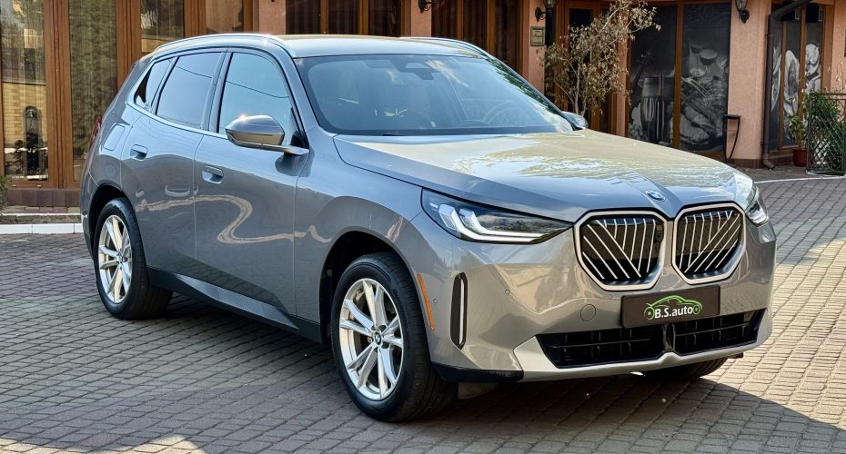 BMW X3 2025 р продається за 57 500 $