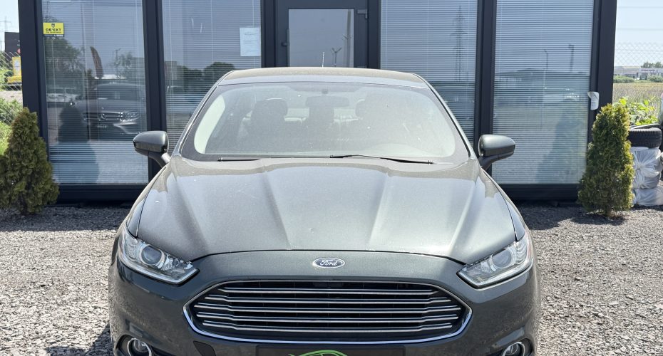 Ford Fusion 2015 р продається за 9 500 $