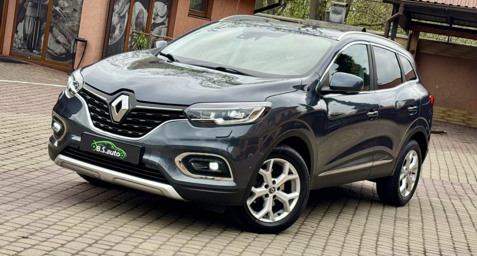 Renault Kadjar 2022 р продається за 17 500 $