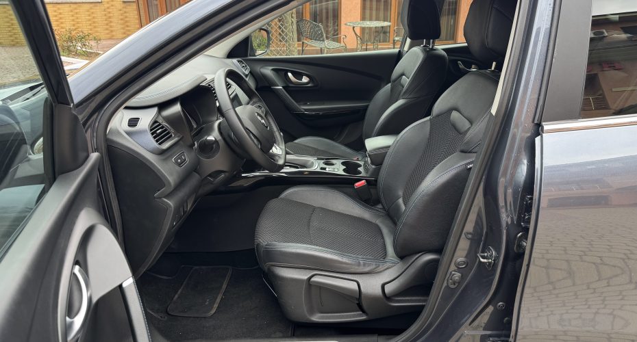 Renault Kadjar 2022 р продається за 17 500 $